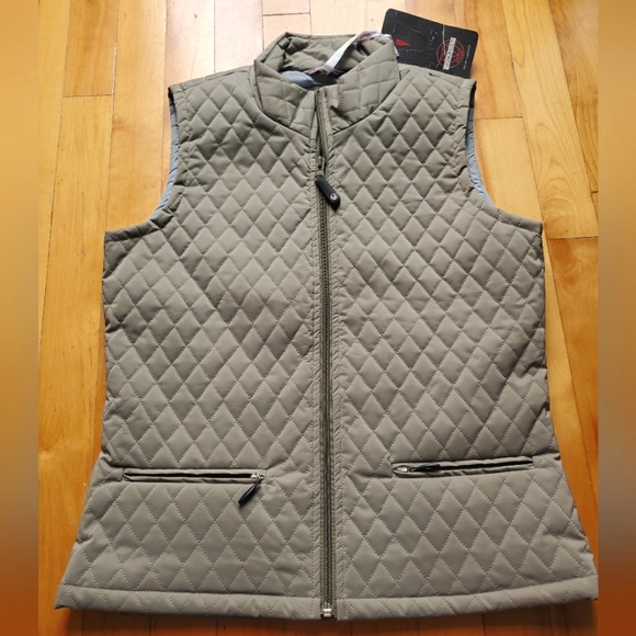 NWT Vuarnet Quilted Vest. Light green army. Size S. - Picture 1 of 12